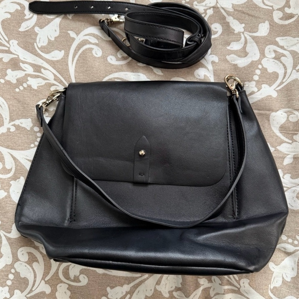 NWOT - GAP Black Faux Leather Convertible Bag Purse Satchel